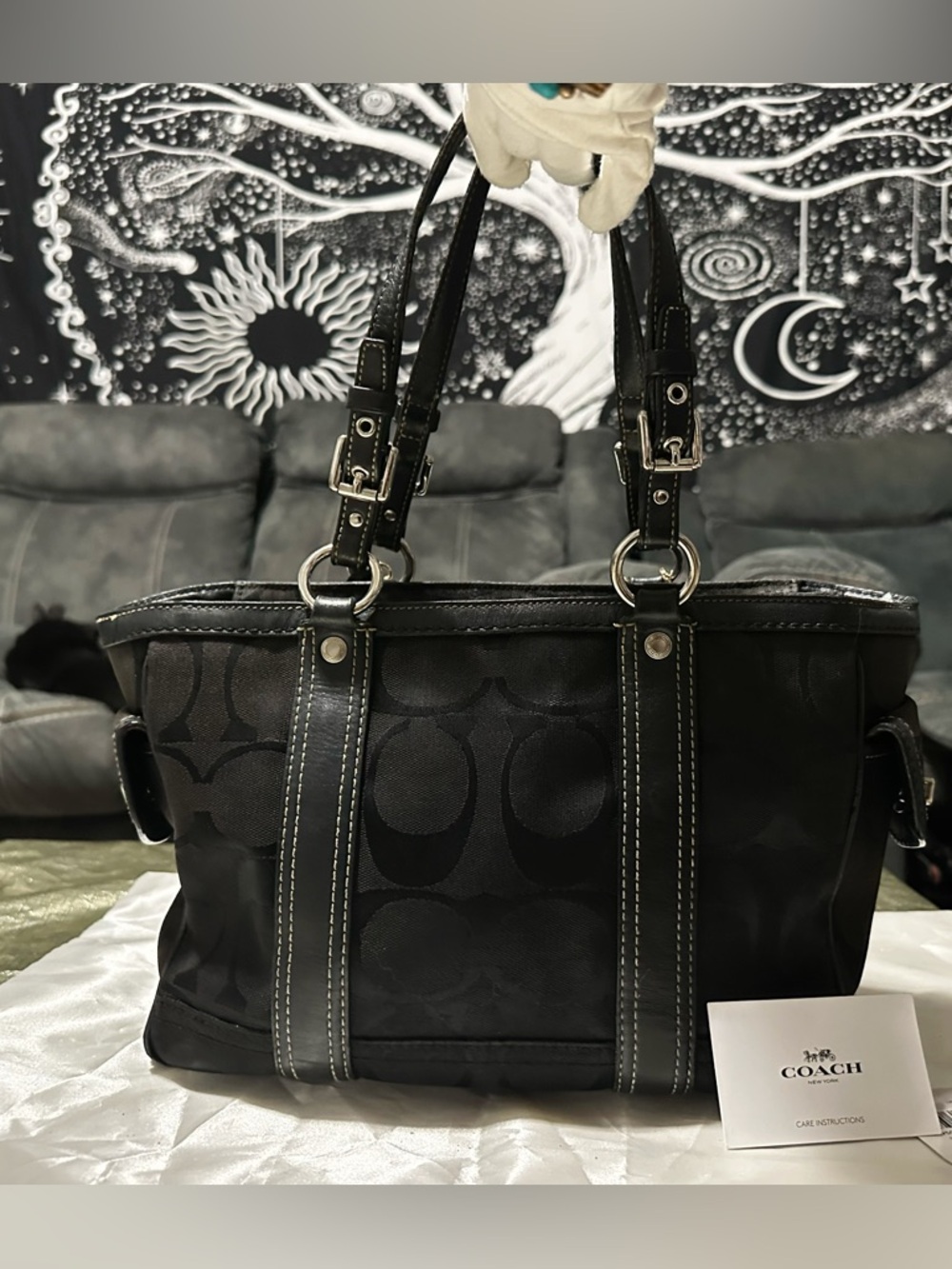 Vintage Coach Y2K soho shoulder Bag Black Signature Tote with cherry chain tote - Picture 13 of 17